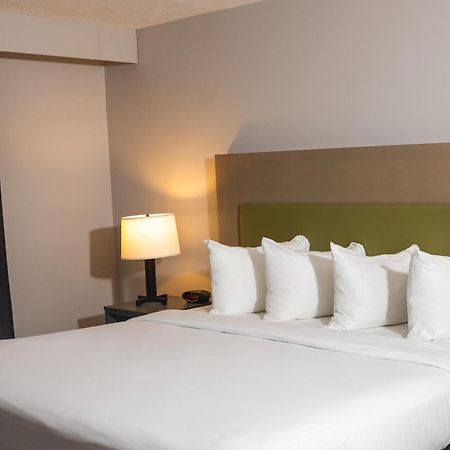 Country Inn & Suites By Radisson, Erie, Pa Kearsarge Екстер'єр фото