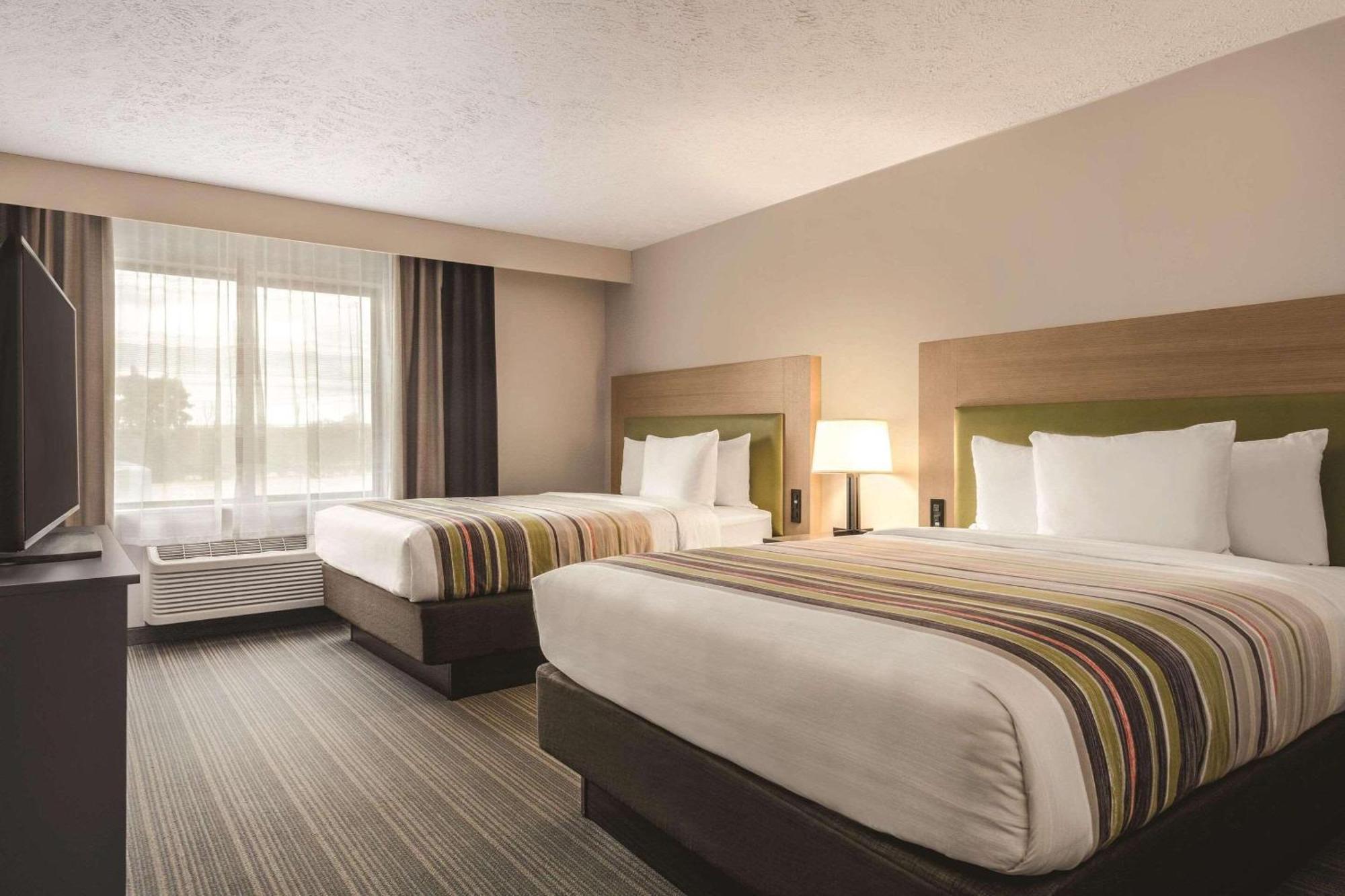 Country Inn & Suites By Radisson, Erie, Pa Kearsarge Екстер'єр фото