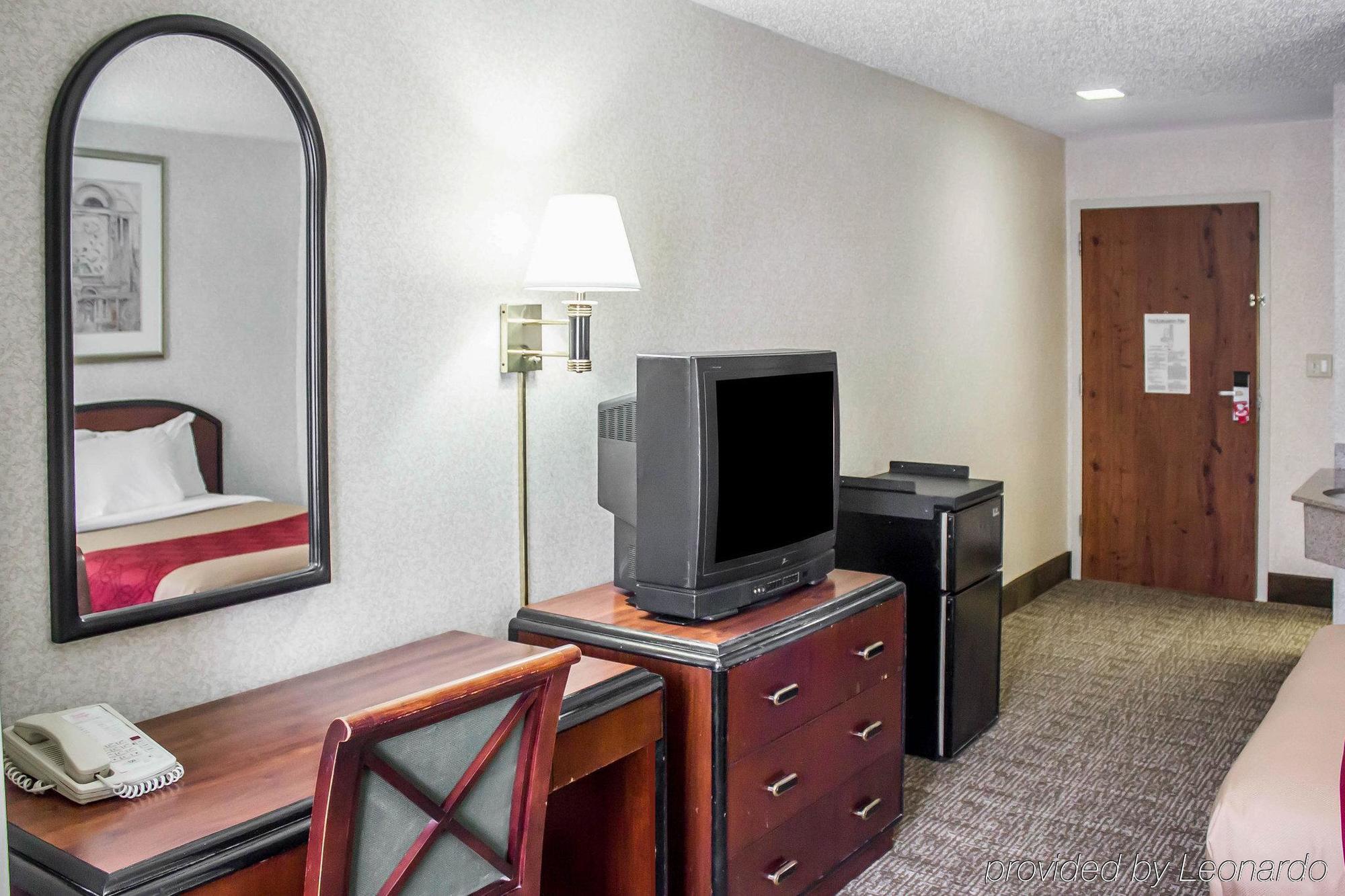 Country Inn & Suites By Radisson, Erie, Pa Kearsarge Екстер'єр фото