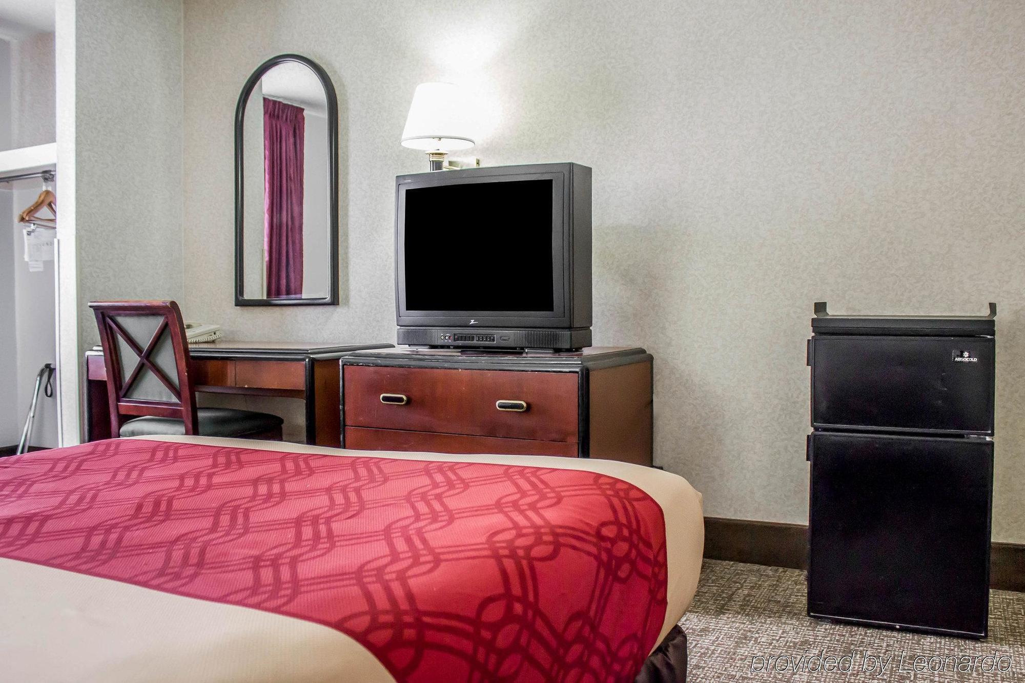 Country Inn & Suites By Radisson, Erie, Pa Kearsarge Екстер'єр фото